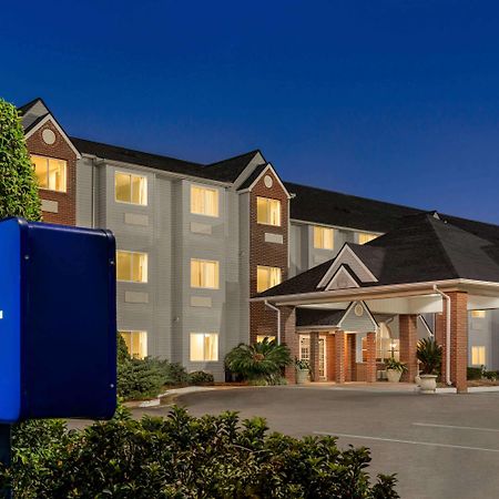 Microtel Inn & Suites By Wyndham Tifton Exterior foto